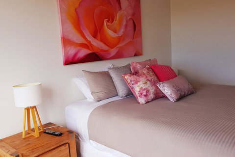 Amaranthine Abodes - Accommodation Mooloolaba 2