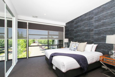Accommodate Canberra - Parbery - Accommodation Mooloolaba 1