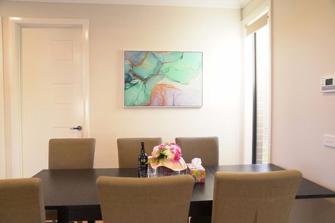 A Brand New House Near Boxhill - Accommodation Mooloolaba 6