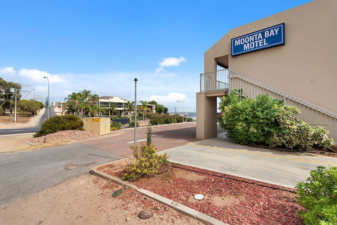 Moonta Bay Motel - Accommodation Mooloolaba 1