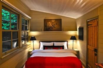 Acorn & Chestnut Hepburn Springs - Accommodation Mooloolaba 1