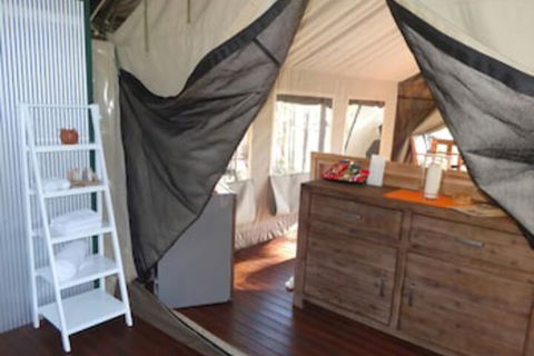 Murphy's Creek Hideaway - Accommodation Mooloolaba 5