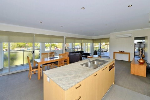 Del Mar 1 - Accommodation Mooloolaba 2