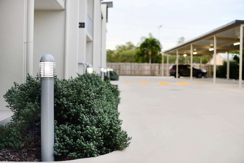 Oaks Middlemount Suites - Accommodation Mooloolaba 0