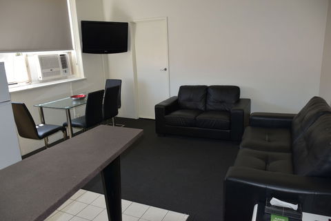 Apartments On Flemington - Accommodation Mooloolaba 2