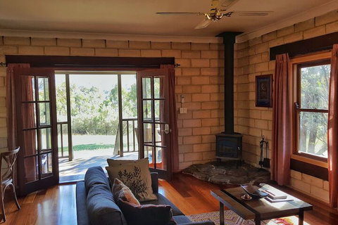 Maya Sanctuary - Accommodation Mooloolaba 1