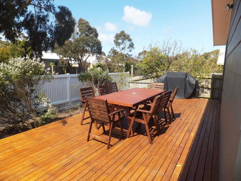 TERRIFIC On TAMARA CRESCENT - Accommodation Mooloolaba 4