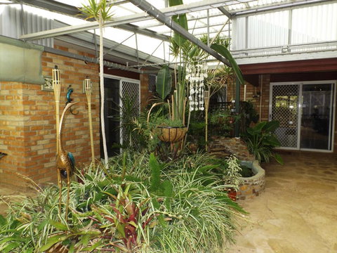 Yorks Lookout Lodge Bed & Breakfast - Accommodation Mooloolaba 3