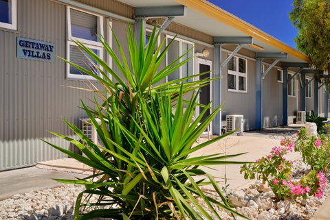 Getaway Villas Unit 38 12 1 Bedroom Self Contained Accommodation - Accommodation Mooloolaba 4