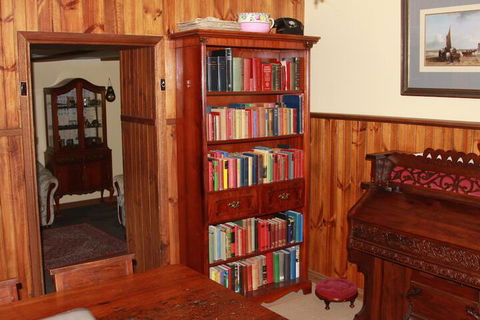 Ayers Burra - Accommodation Mooloolaba 2