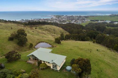 Acacia Brae - Accommodation Mooloolaba 0