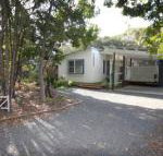 15 Belle Court Modern architect designed open plan holiday home with outdoor shower - Accommodation Mooloolaba