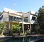 20 Orania Court Spacious home with swimming pool - Accommodation Mooloolaba