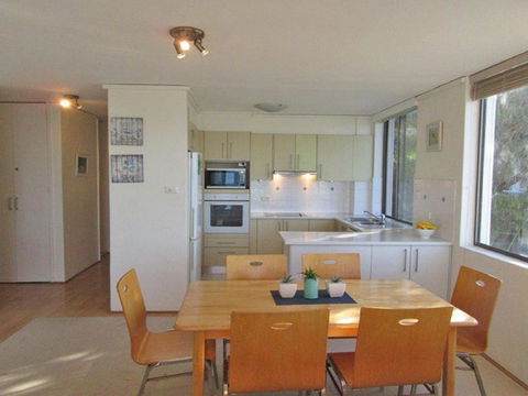 13 Harbourside 3 7 Soldiers Point Road Fantastic Waterfront Unit - Accommodation Mooloolaba 6