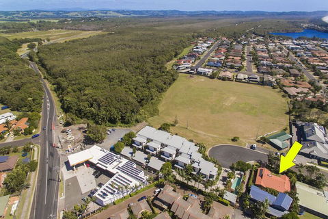 SECRET GARDEN WiFi Netflix Pet Friendly - Accommodation Mooloolaba 4