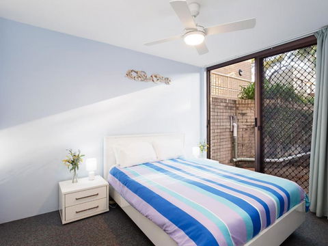 4 Harbourside 3 7 Soldiers Point Road Ground Floor On The Waterfront - Accommodation Mooloolaba 6