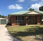 4 Boronia Place Rainbow Beach Perfect convenient location Fenced yard - Accommodation Mooloolaba