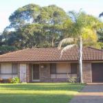 SEASCAPE In NARRAWALLEE - Accommodation Mooloolaba 0
