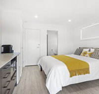 Dolphin Studio Apartment 1a Ocean Street - Accommodation Mooloolaba