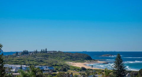 Waves At Caves - Accommodation Mooloolaba 1