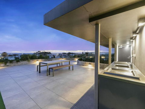 SEA TEMPLE MORNINGTON - Accommodation Mooloolaba 6