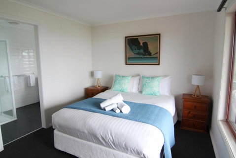 DOLPHIN LOOKOUT COTTAGE Amazing Views Of The Bay Of Fires - Accommodation Mooloolaba 2
