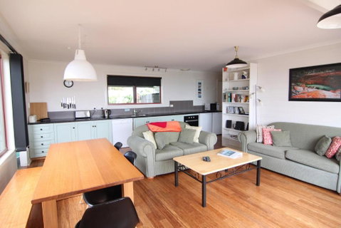 DOLPHIN LOOKOUT COTTAGE Amazing Views Of The Bay Of Fires - Accommodation Mooloolaba 6
