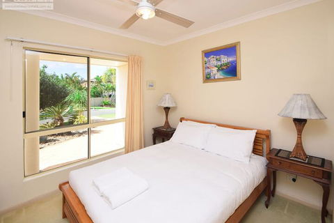 Fabulous Pet Friendly Family Home - 3 Carribean Court - Accommodation Mooloolaba 5