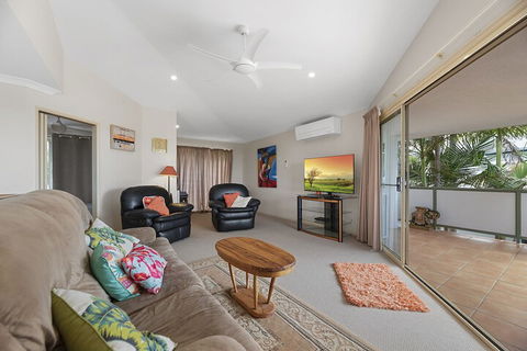 Fabulous Pet Friendly Family Home - 3 Carribean Court - Accommodation Mooloolaba 6
