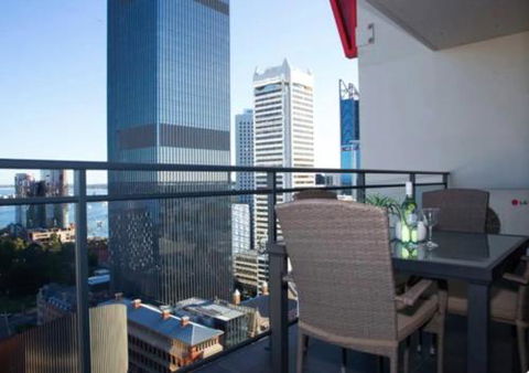 CENTRAL CBD EXEC STUNNING VIEW WIFI NETFLIX WINE - Accommodation Mooloolaba 4