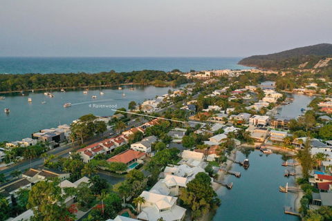 Walk To Hastings Street Noosa Sound - Accommodation Mooloolaba 4