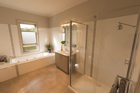 BEL MIREN SARAH LOUISA - Accommodation Mooloolaba 5