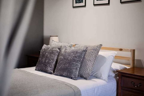 Spacious 1BD 50m From Chapel Street - Accommodation Mooloolaba 2