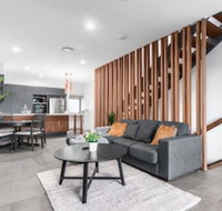 Manhattan Terrace House - Accommodation Mooloolaba