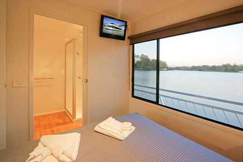 All Seasons Houseboats - Accommodation Mooloolaba 1