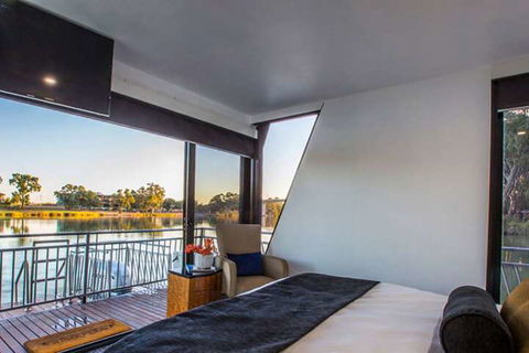 All Seasons Houseboats - Accommodation Mooloolaba 2