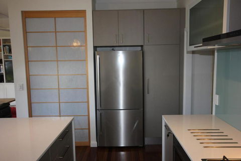 SEA URCHIN - Accommodation Mooloolaba 7