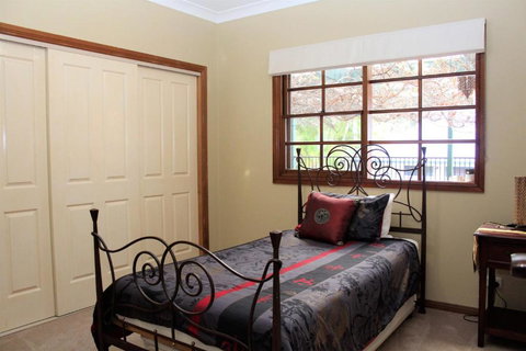 SERENITY - Accommodation Mooloolaba 1