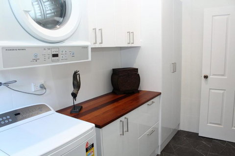 SERENITY - Accommodation Mooloolaba 3