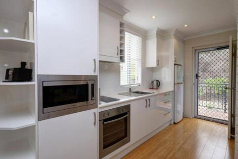 Apartment 29 - Accommodation Mooloolaba 5