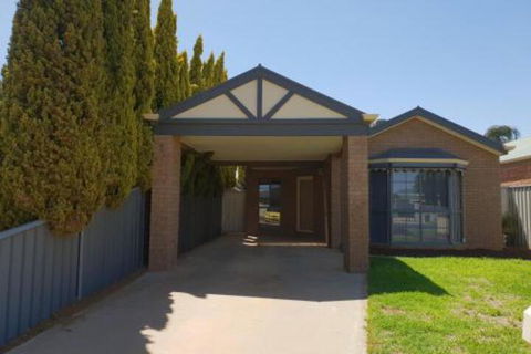 SAN Mateo - Accommodation Mooloolaba 0