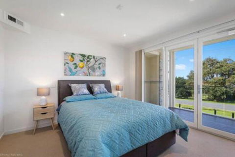 SEA NOOK Seconds From The Beach - Accommodation Mooloolaba 3