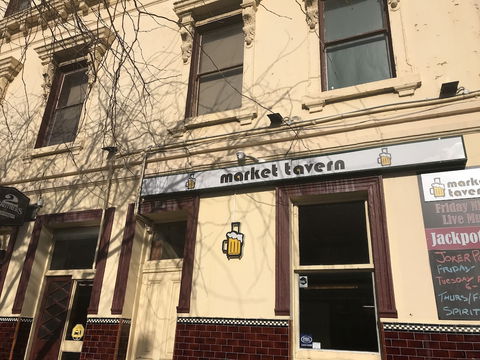 Market Tavern - Hostel And Bar - Accommodation Mooloolaba 0