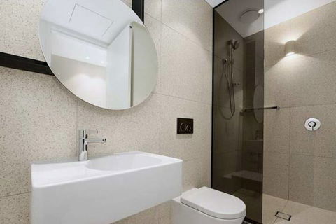 Fawkner Apartment Bay-view LX - Accommodation Mooloolaba 7