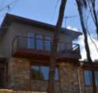 Of Stone  Wood Guesthouse Secluded getaway - Accommodation Mooloolaba