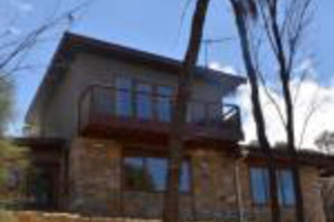 Of Stone & Wood Guesthouse Secluded Getaway! - Accommodation Mooloolaba 0