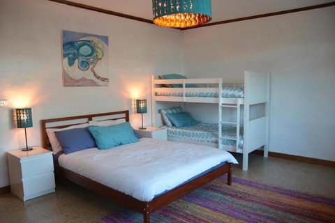 Of Stone & Wood Guesthouse Secluded Getaway! - Accommodation Mooloolaba 4