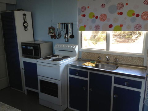 Camelot - Accommodation Mooloolaba 5