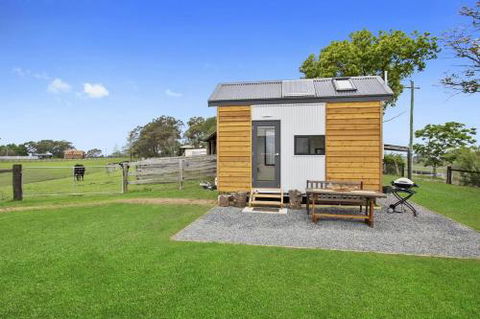 TINY HOME......BIG Views - Accommodation Mooloolaba 1