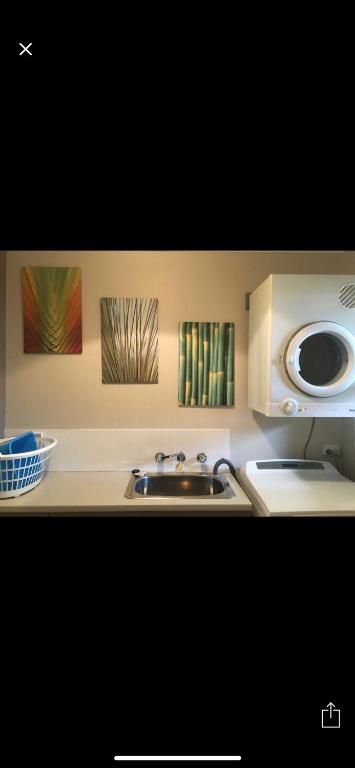 Relaxarna - Accommodation Mooloolaba 1
